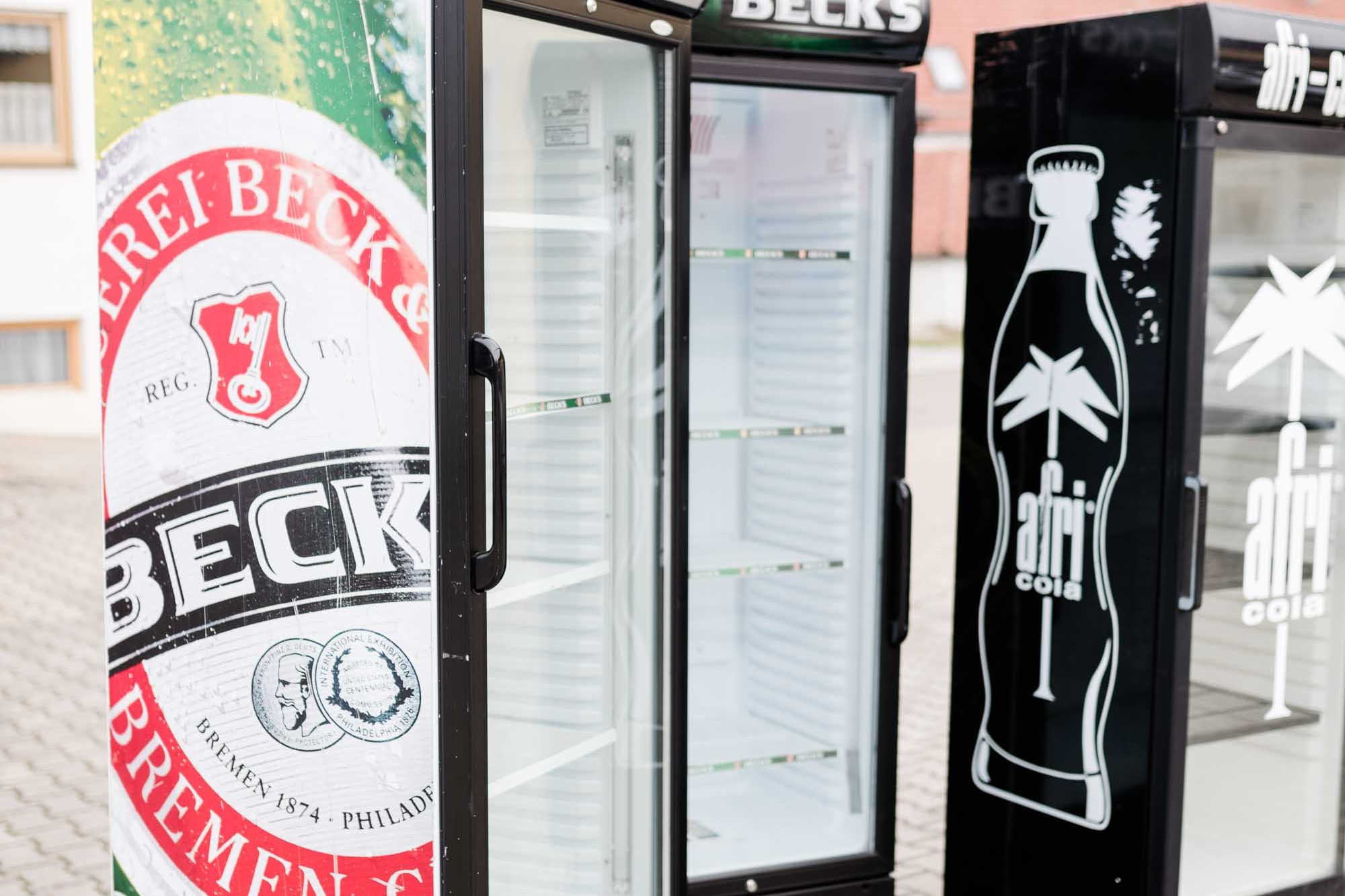 Der Getränkemarkt Getränke Brielbeck in Ascha bietet einen Partyservice an und liefert die Barausstattung für jede Party und jedes Fest.